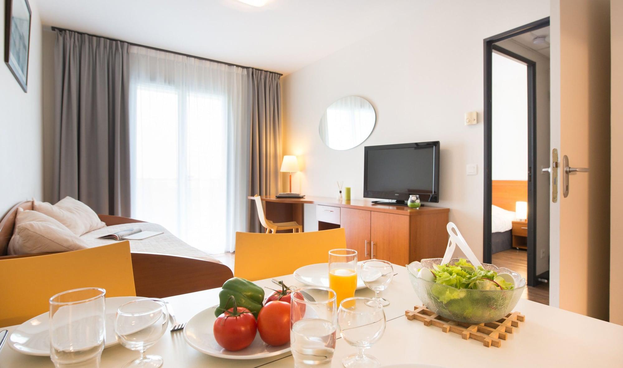 Comfort Aparthotel Saint-Nazaire Les Portes De L Ocean Exterior photo