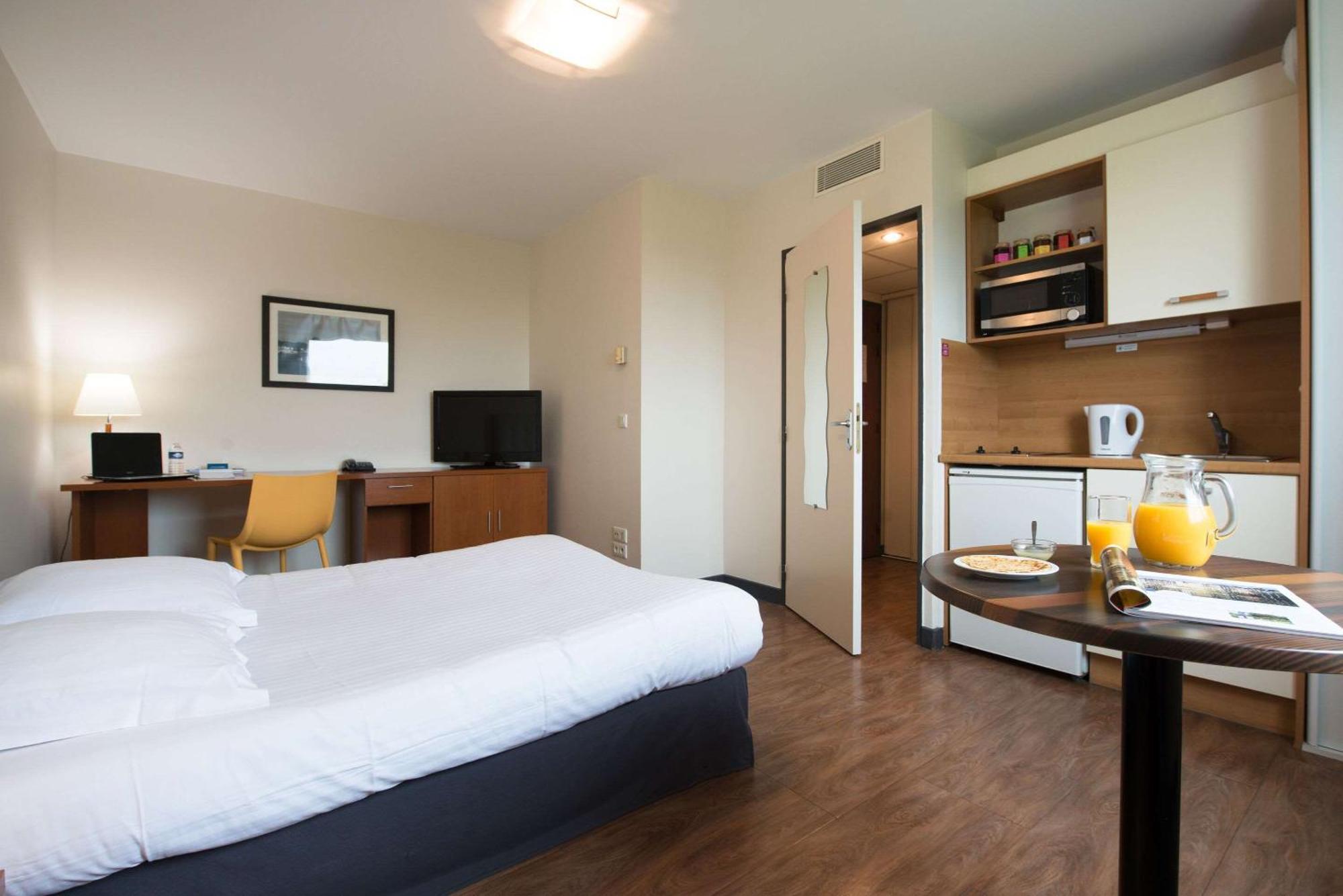 Comfort Aparthotel Saint-Nazaire Les Portes De L Ocean Exterior photo