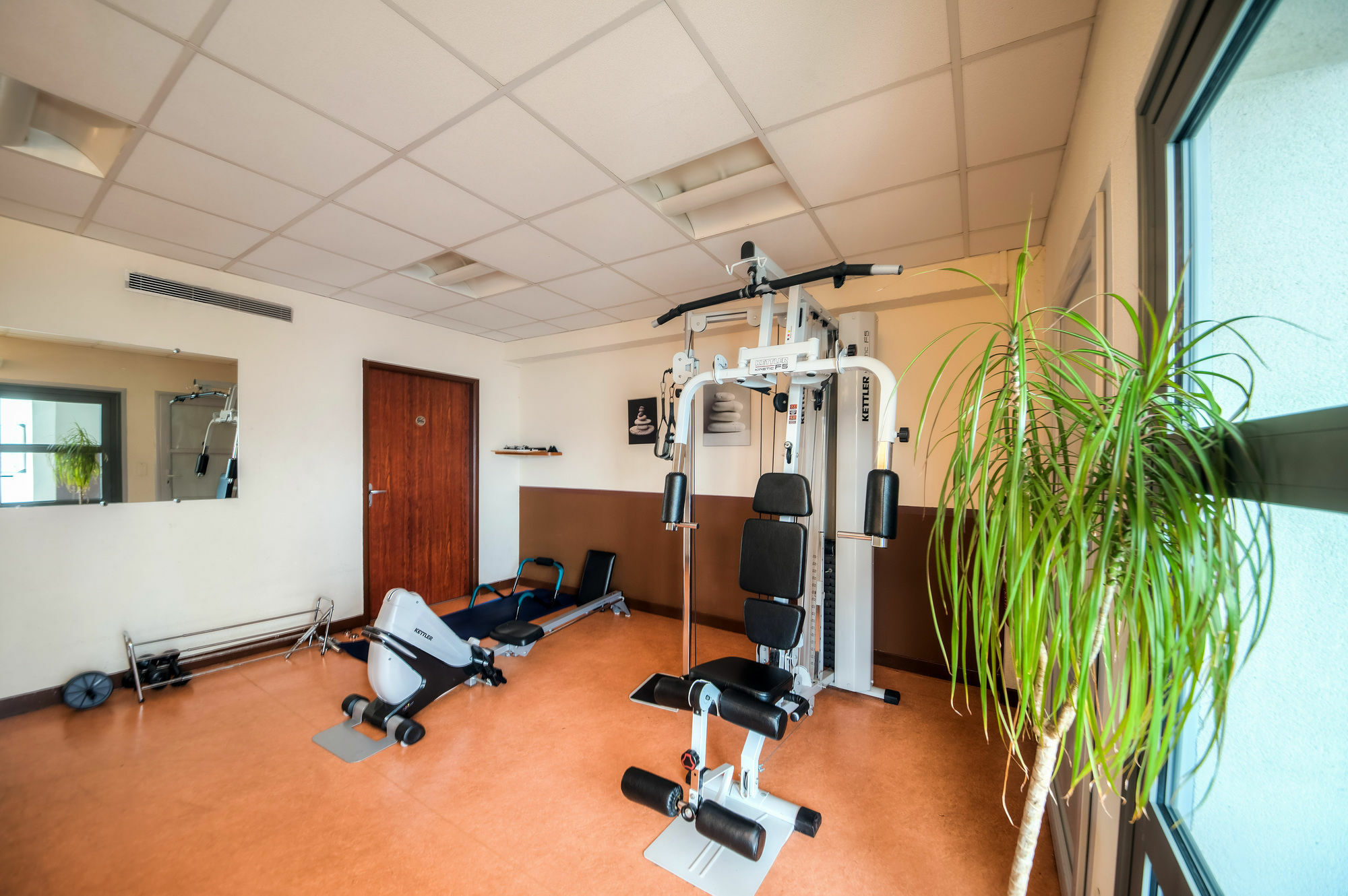 Comfort Aparthotel Saint-Nazaire Les Portes De L Ocean Exterior photo